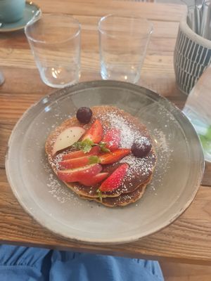  at Palem Café in La Rochelle