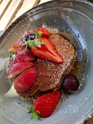 Vegan pancakes at Palem Café in La Rochelle