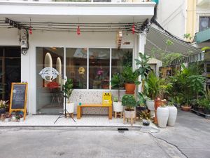  at Kappra Cafe in Bangkok