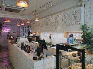 Vibe at Kappra Cafe in Bangkok