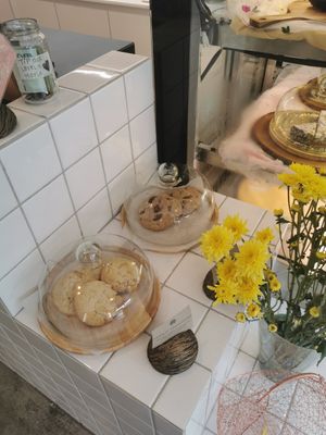 Cookies at Kappra Cafe in Bangkok