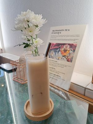 Banana shake at Kappra Cafe in Bangkok