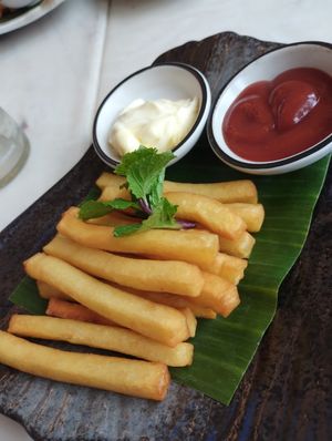 Mung bean fries at Kappra Cafe in Bangkok