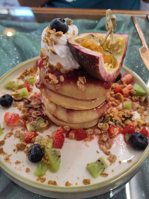 Super fluffy pancakes 😋 at Kappra Cafe in Bangkok