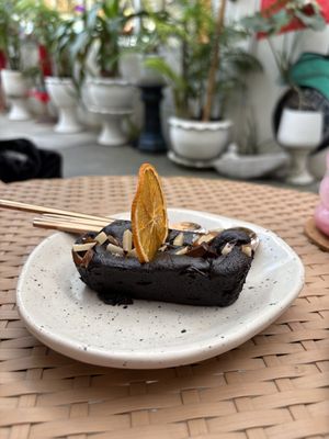 Brownie #Veganuary at Kappra Cafe in Bangkok