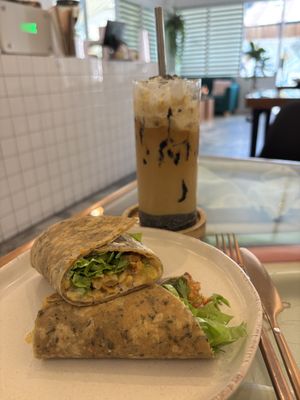 Samosa wrap  at Kappra Cafe in Bangkok