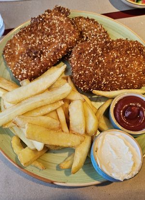 Tofu shnitzel with fries at Hummus 90 in Ashdot Yaakov
