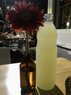 Lemonade / outdoors tables at Artemisia - Costa Rica in Buenos Aires