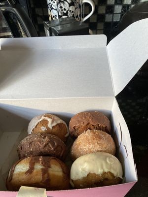 Boston Cream (bottom left) 💗 at Pepples Donut Farm in Berkeley