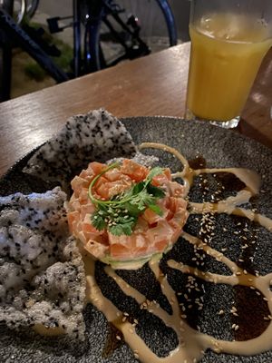 Salmon meets Avo  at Vegang in Berlin