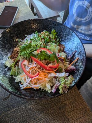 Hack Me noodle dish at Vegang in Berlin