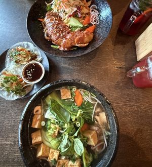 Pho Real, Teach me how to duck und mehr  at Vegang in Berlin