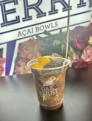 Acai bowl  at Oakberry in Split