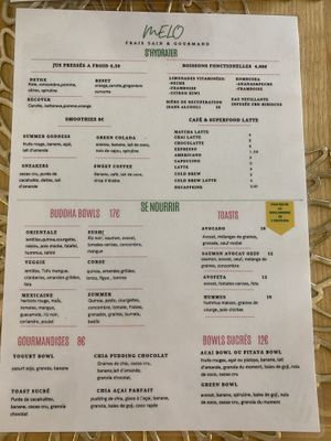 Menu, a lot of the dishes can be veganized at Melo Superfood Café in Bonifacio