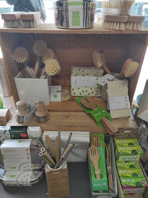 Dishes cleaning at The Little Green Grocer in Kilkenny
