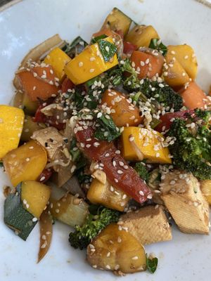 Vegetales y tofu  at Saludpan in Medellin