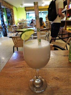 limonada de coco at Saludpan in Medellin