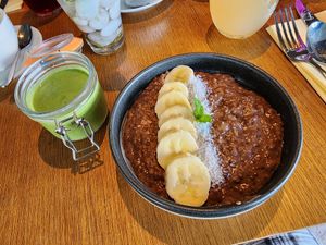 Avo banana peanut butter smoothie, banana china peanut butter oatmeal at Komune in Hong Kong Island