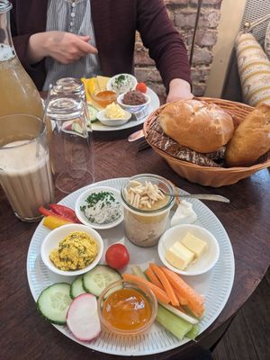 Vegan und vegetarisch at Vollpension in Vienna
