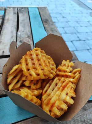 Chips at The Saucy Cow - Foodtruck in Bray