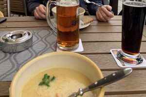 2 mal Senfsuppe mit Landskrone Vollbier und einem Schwarzbier at Bautzener Senfstube in Bautzen