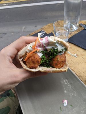  at Soya Comptoir Bio in Paris