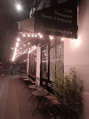  at Soya Comptoir Bio in Paris