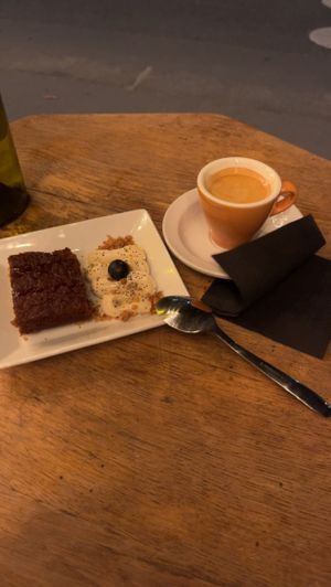   at Soya Comptoir Bio in Paris