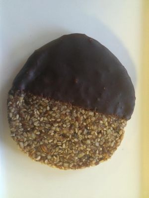 Ginger lemon cookie at simpleRaw - Oehlenschlaegersgade in Copenhagen