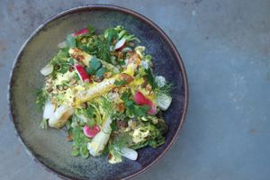 Asparagus from the oven with vegan hollandaise - Bij de Tuinman at Bij De Tuinman in Hilversum