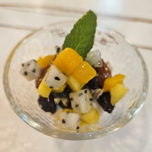Coconut yogurt fruit cup at Soo Good Vegan Restaurant - 好素純素餐廳 in Hong Kong Island