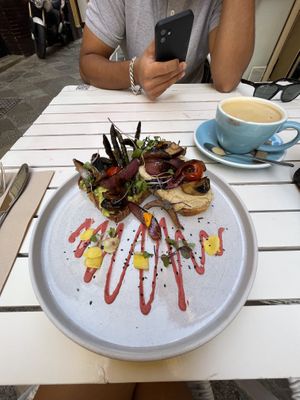   at MOYA brunch in Sevilla