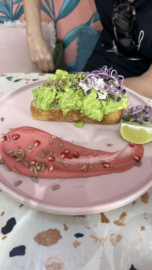 Avo toast   at MOYA brunch in Sevilla
