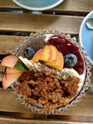  at MOYA brunch in Sevilla