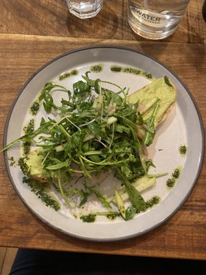 Smashed avo on toast  at Servd in Westport
