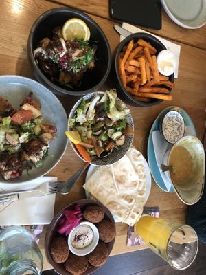 Nr. 28, fried cauliflower w tahini, sweet potatows w garlic sauce, fatoush, yellow lentil soup, falafel  at Ikrams in Konstanz