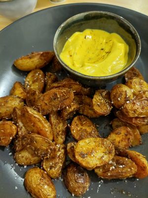 Hot potatoes ♡ at Heltie in Gavere