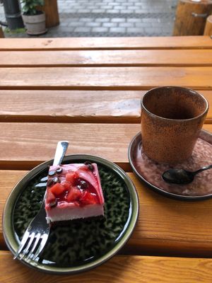 Ein erstklassiges Erdbeer Törtchen.   at The Sweet Vegan in Nuremberg
