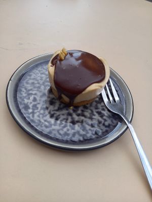 Erdnussmouse Tarte at The Sweet Vegan in Nuremberg