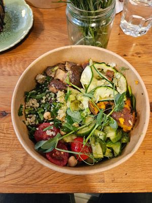  at Happy Foods in Oslo