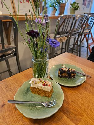  at Happy Foods in Oslo