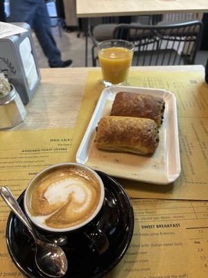 Vegan cappuccino (almon milk, + 0,20 euros) and pain au chocolat   at Trecaffè in Rome