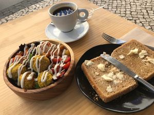 The wheat  free bread is delicious  at Insensato in Tomar