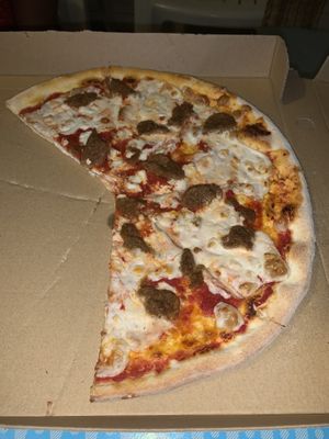 Veganesa  at Casanova Pizzas & Empanadas in Reus