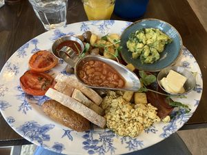 The vegan breakfast, plus added avocado   at Bill's in Richmond