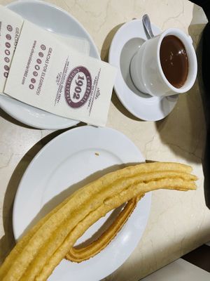 Vegan chocolate. Churro and porra  at Chocolateria 1902 in Madrid