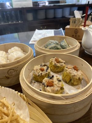 The best dim sum! at Veggie Kingdom 緻素坊 in Kowloon