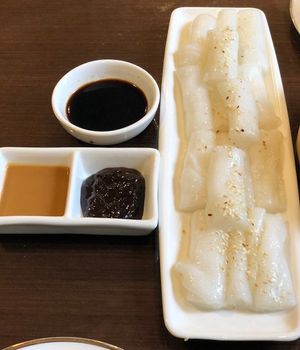 Plain Rice Noodle Rolls 懷舊布拉腸 at Veggie Kingdom 緻素坊 in Kowloon