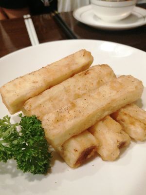 Spicy Salt Crispy Eggplant 椒鹽茄子 at Veggie Kingdom 緻素坊 in Kowloon