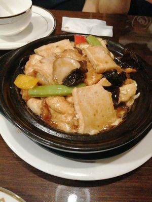 Braised Tofu & Frozen Tofu in Casserole 紅燒鴛鴦豆腐煲 at Veggie Kingdom 緻素坊 in Kowloon